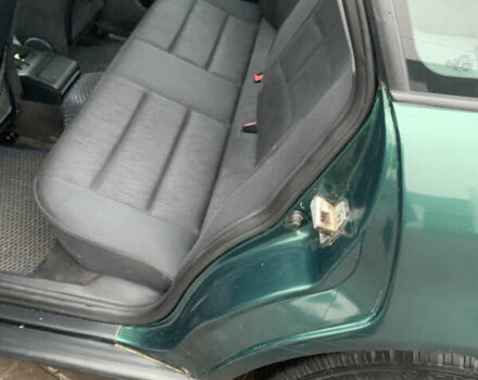 Зелений Ауді А4, об'ємом двигуна 1.9 л та пробігом 283 тис. км за 3900 $, фото 15 на Automoto.ua