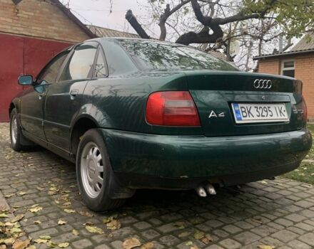 Зеленый Ауди А4, объемом двигателя 1.9 л и пробегом 283 тыс. км за 3900 $, фото 3 на Automoto.ua