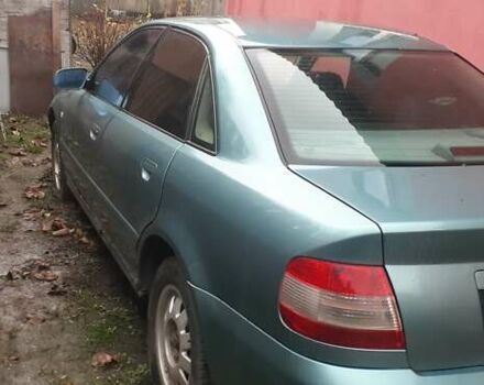 Зелений Ауді А4, об'ємом двигуна 1.78 л та пробігом 350 тис. км за 1500 $, фото 2 на Automoto.ua