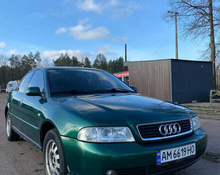 Зеленый Ауди А4, объемом двигателя 1.6 л и пробегом 356 тыс. км за 3400 $, фото 1 на Automoto.ua