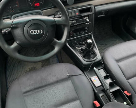 Зелений Ауді А4, об'ємом двигуна 1.9 л та пробігом 283 тис. км за 3900 $, фото 11 на Automoto.ua