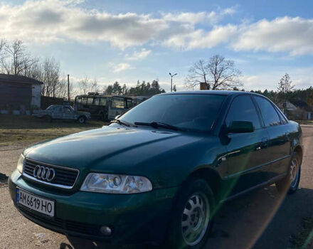 Зеленый Ауди А4, объемом двигателя 1.6 л и пробегом 356 тыс. км за 3400 $, фото 4 на Automoto.ua