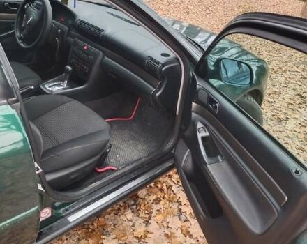 Зеленый Ауди А4, объемом двигателя 1.9 л и пробегом 280 тыс. км за 3400 $, фото 9 на Automoto.ua