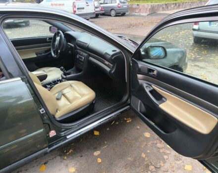 Ауді А4 2001 у Житомирі на Automoto.ua Зелений Ауді А4, об'ємом двигуна 1.9 л та пробігом 295 тис. км за 1800 $, фото 5 на Automoto.ua