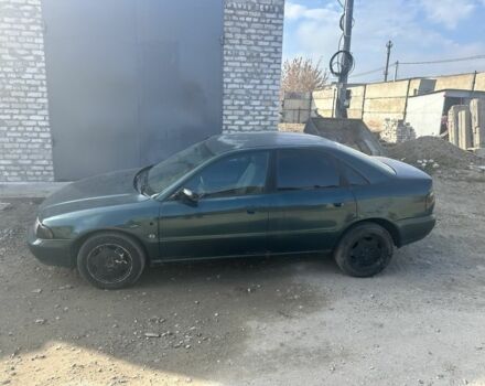 Ауді А4 2001 у Дніпро (Дніпропетровську) на Automoto.ua Зелений Ауді А4, об'ємом двигуна 0 л та пробігом 340 тис. км за 1300 $, фото 1 на Automoto.ua