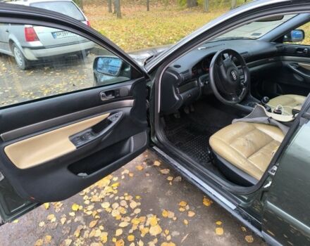 Ауді А4 2001 у Житомирі на Automoto.ua Зелений Ауді А4, об'ємом двигуна 1.9 л та пробігом 295 тис. км за 1800 $, фото 4 на Automoto.ua