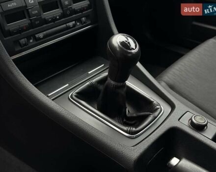 Зелений Ауді А4, об'ємом двигуна 1.6 л та пробігом 180 тис. км за 7500 $, фото 10 на Automoto.ua