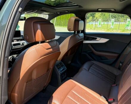 Зеленый Ауди А4, объемом двигателя 2 л и пробегом 89 тыс. км за 9000 $, фото 18 на Automoto.ua