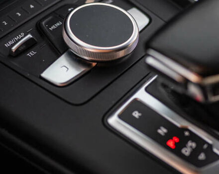 Зелений Ауді А4, об'ємом двигуна 1.98 л та пробігом 47 тис. км за 30000 $, фото 32 на Automoto.ua