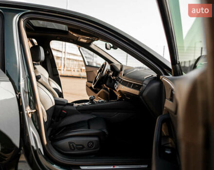 Зелений Ауді А4, об'ємом двигуна 1.98 л та пробігом 47 тис. км за 30000 $, фото 47 на Automoto.ua