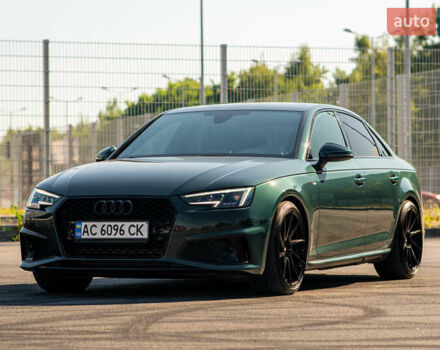 Зелений Ауді А4, об'ємом двигуна 1.98 л та пробігом 47 тис. км за 30000 $, фото 4 на Automoto.ua