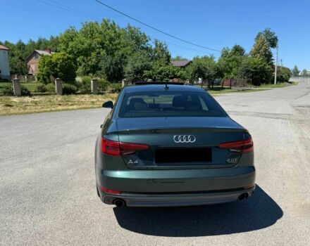 Зеленый Ауди А4, объемом двигателя 2 л и пробегом 89 тыс. км за 9000 $, фото 3 на Automoto.ua