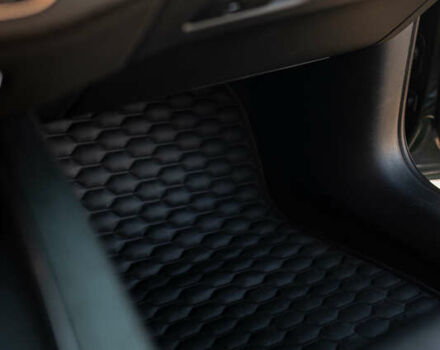 Зелений Ауді А4, об'ємом двигуна 1.98 л та пробігом 47 тис. км за 30000 $, фото 38 на Automoto.ua