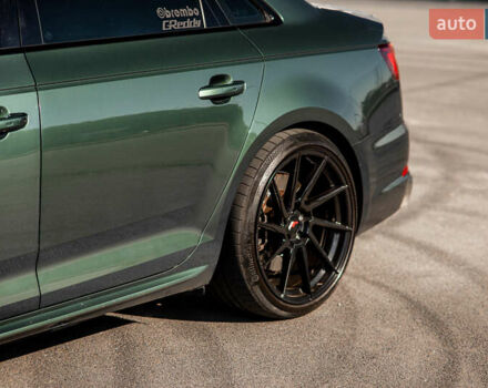 Зелений Ауді А4, об'ємом двигуна 1.98 л та пробігом 47 тис. км за 30000 $, фото 6 на Automoto.ua