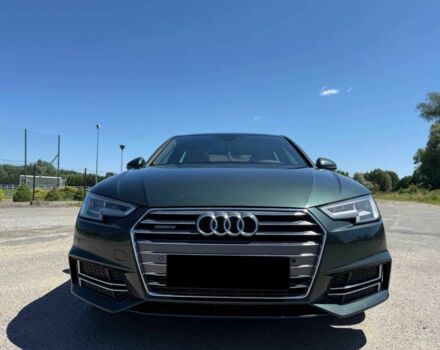 Зеленый Ауди А4, объемом двигателя 2 л и пробегом 89 тыс. км за 9000 $, фото 9 на Automoto.ua