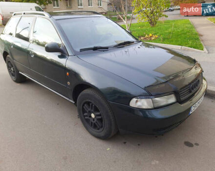 Зеленый Ауди А4, объемом двигателя 1.9 л и пробегом 422 тыс. км за 3600 $, фото 2 на Automoto.ua