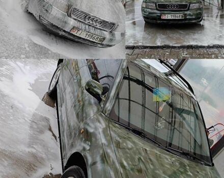 Зеленый Ауди А4, объемом двигателя 1.8 л и пробегом 400 тыс. км за 2000 $, фото 1 на Automoto.ua