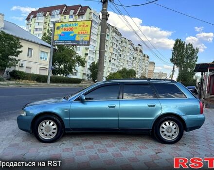 Зеленый Ауди А4, объемом двигателя 2.5 л и пробегом 355 тыс. км за 3799 $, фото 5 на Automoto.ua