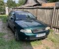 Зелений Ауді А4, об'ємом двигуна 1.8 л та пробігом 299 тис. км за 3100 $, фото 1 на Automoto.ua