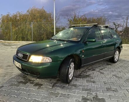 Зелений Ауді А4, об'ємом двигуна 1.9 л та пробігом 250 тис. км за 1500 $, фото 1 на Automoto.ua