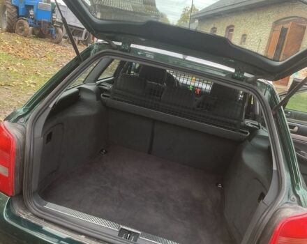 Зеленый Ауди А4, объемом двигателя 1.6 л и пробегом 300 тыс. км за 4100 $, фото 7 на Automoto.ua