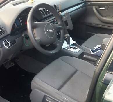 Зеленый Ауди А4, объемом двигателя 2.5 л и пробегом 325 тыс. км за 5700 $, фото 7 на Automoto.ua