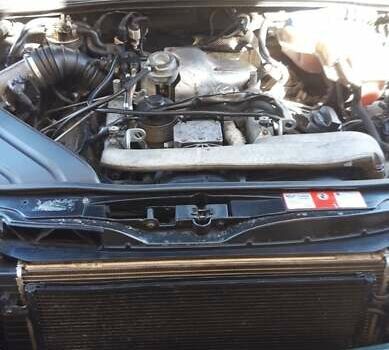 Зеленый Ауди А4, объемом двигателя 2.5 л и пробегом 325 тыс. км за 5700 $, фото 2 на Automoto.ua