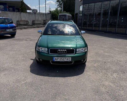 Зеленый Ауди А4, объемом двигателя 2 л и пробегом 201 тыс. км за 5999 $, фото 1 на Automoto.ua