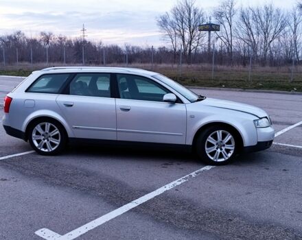 Зеленый Ауди А4, объемом двигателя 1.5 л и пробегом 303 тыс. км за 3300 $, фото 5 на Automoto.ua