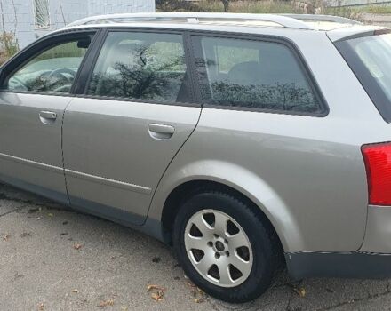 Зеленый Ауди А4, объемом двигателя 1.9 л и пробегом 333 тыс. км за 3000 $, фото 3 на Automoto.ua