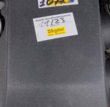 Зеленый Ауди А4, объемом двигателя 2 л и пробегом 201 тыс. км за 5899 $, фото 67 на Automoto.ua