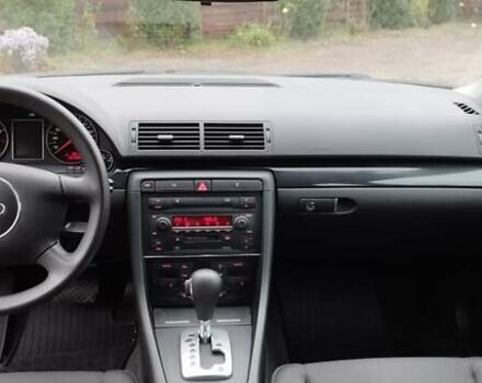 Зеленый Ауди А4, объемом двигателя 2 л и пробегом 201 тыс. км за 5899 $, фото 42 на Automoto.ua