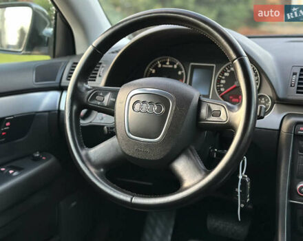 Зелений Ауді А4, об'ємом двигуна 1.8 л та пробігом 209 тис. км за 7450 $, фото 50 на Automoto.ua