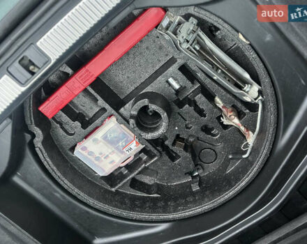 Зеленый Ауди А4, объемом двигателя 1.8 л и пробегом 209 тыс. км за 7200 $, фото 40 на Automoto.ua