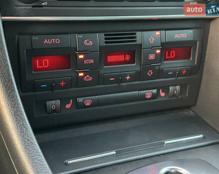 Зелений Ауді А4, об'ємом двигуна 1.8 л та пробігом 209 тис. км за 7450 $, фото 21 на Automoto.ua