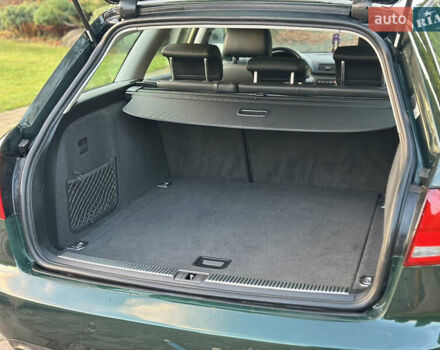 Зелений Ауді А4, об'ємом двигуна 1.8 л та пробігом 209 тис. км за 7450 $, фото 37 на Automoto.ua