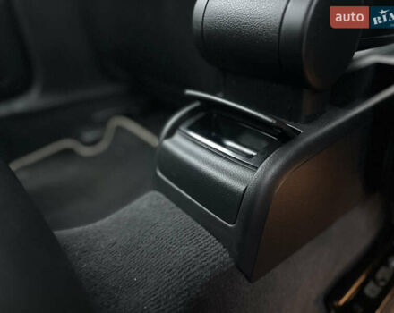 Зеленый Ауди А4, объемом двигателя 1.8 л и пробегом 209 тыс. км за 7200 $, фото 47 на Automoto.ua