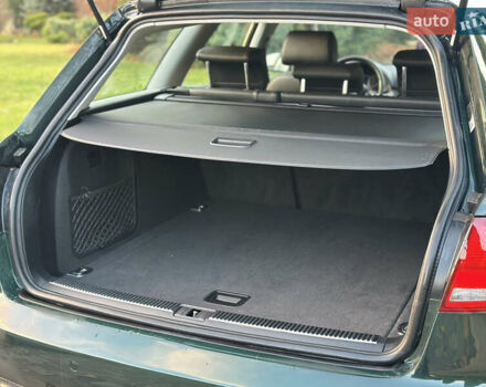 Зелений Ауді А4, об'ємом двигуна 1.8 л та пробігом 209 тис. км за 7450 $, фото 35 на Automoto.ua