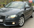 Зеленый Ауди А4, объемом двигателя 2 л и пробегом 213 тыс. км за 9600 $, фото 2 на Automoto.ua