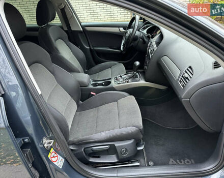 Зеленый Ауди А4, объемом двигателя 2 л и пробегом 213 тыс. км за 9600 $, фото 43 на Automoto.ua