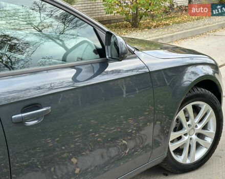 Зеленый Ауди А4, объемом двигателя 2 л и пробегом 213 тыс. км за 9600 $, фото 15 на Automoto.ua