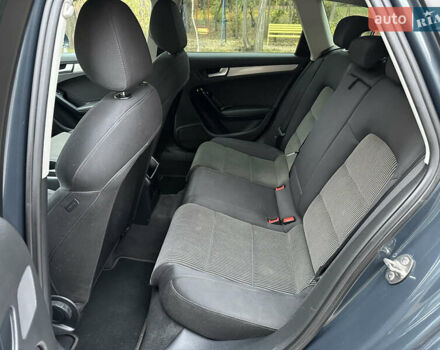 Зеленый Ауди А4, объемом двигателя 2 л и пробегом 213 тыс. км за 9600 $, фото 37 на Automoto.ua