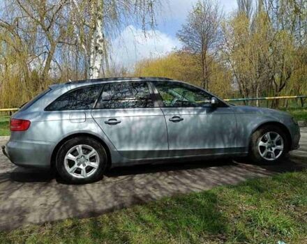 Зелений Ауді А4, об'ємом двигуна 2 л та пробігом 238 тис. км за 9300 $, фото 20 на Automoto.ua