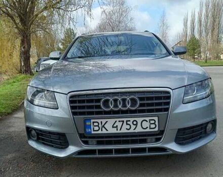 Зелений Ауді А4, об'ємом двигуна 2 л та пробігом 238 тис. км за 9300 $, фото 3 на Automoto.ua