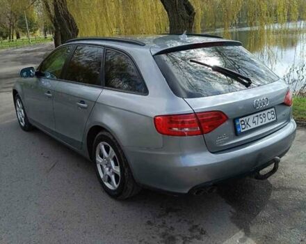 Зелений Ауді А4, об'ємом двигуна 2 л та пробігом 238 тис. км за 9300 $, фото 13 на Automoto.ua