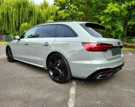 Зеленый Ауди А4, объемом двигателя 2 л и пробегом 15 тыс. км за 17000 $, фото 4 на Automoto.ua