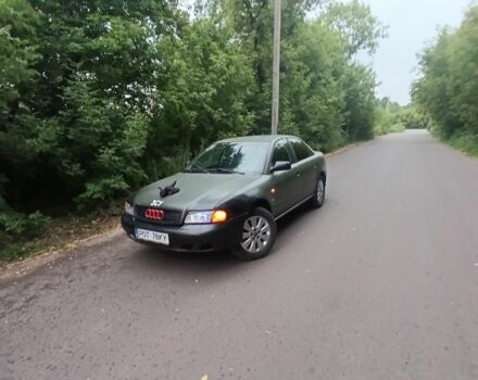 Зеленый Ауди А4, объемом двигателя 1.9 л и пробегом 470 тыс. км за 2049 $, фото 1 на Automoto.ua