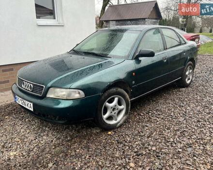 Зеленый Ауди А4, объемом двигателя 1.9 л и пробегом 400 тыс. км за 2400 $, фото 1 на Automoto.ua