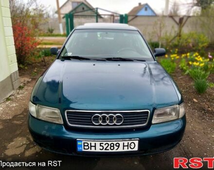 Зелений Ауді А4, об'ємом двигуна 1.6 л та пробігом 0 тис. км за 2000 $, фото 1 на Automoto.ua