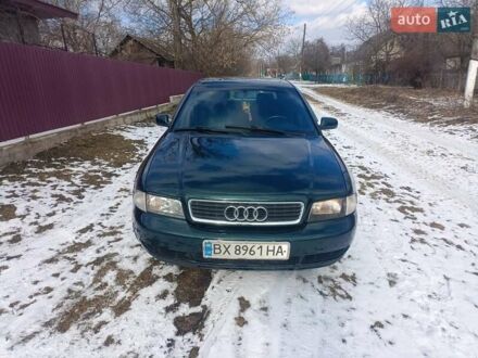 Ауди А4 1995 в Хмельницком на Automoto.ua Зеленый Ауди А4, объемом двигателя 1.6 л и пробегом 302 тыс. км за 3000 $, фото 1 на Automoto.ua